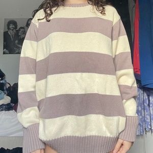 Brandy Melville Sweater